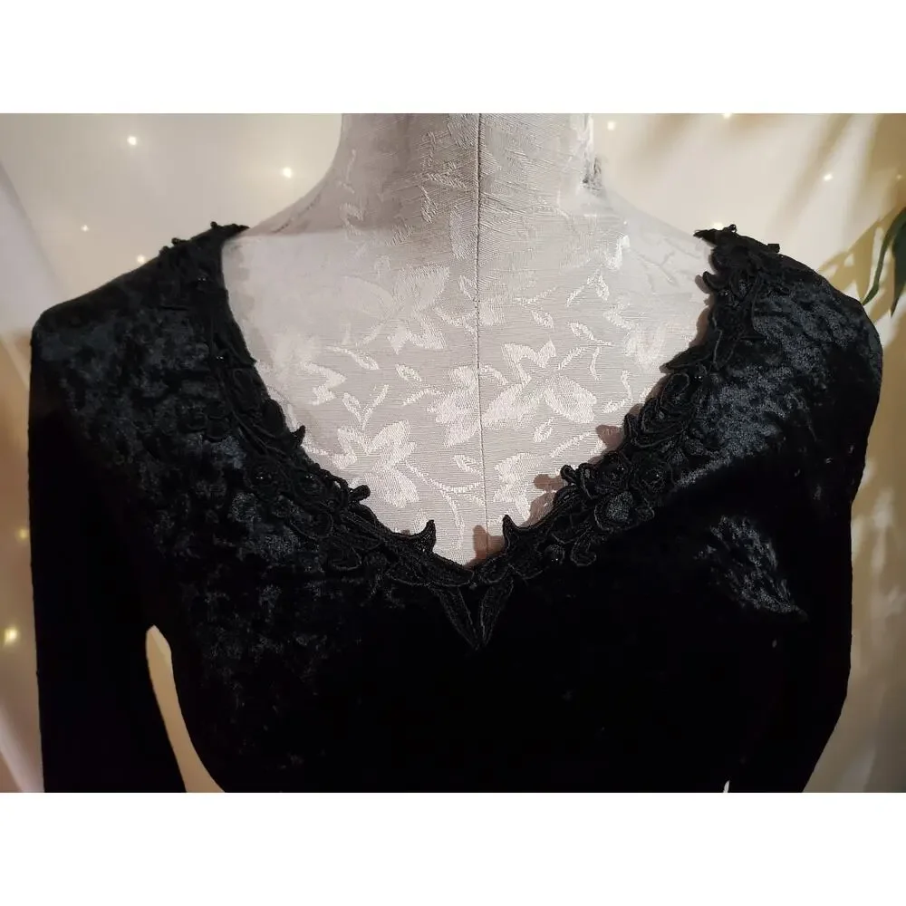 Vtg 90s Molly Malloy Crushed Velvet Bead Lace V-Neck Sheath Dress 4P Whimsigoth